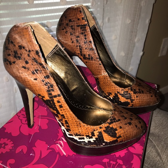 Python Design stiletto heels - Picture 2 of 5